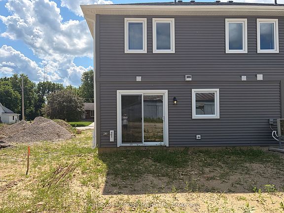 3rd image of 229 Bruce St S #4