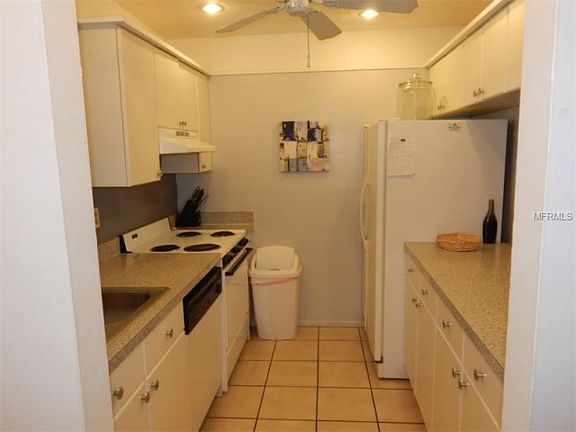 5th image of 3208 Ramblewood Dr