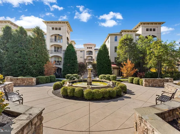 447 Cornerstone Dr #447, Newtown Square, PA 19073