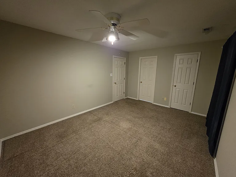 1310 Crossings Ct #D — Photo 4