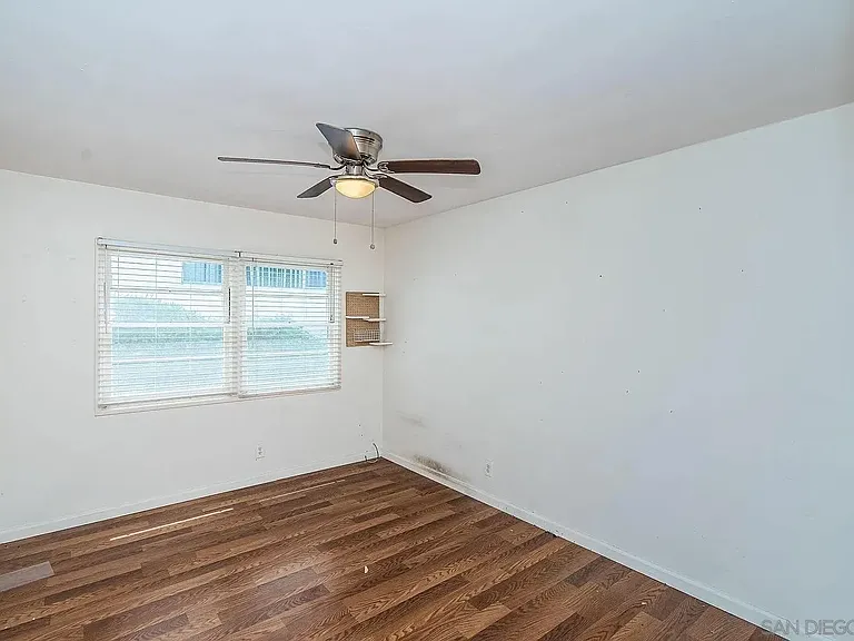 7345 Fay Ave — Photo 9