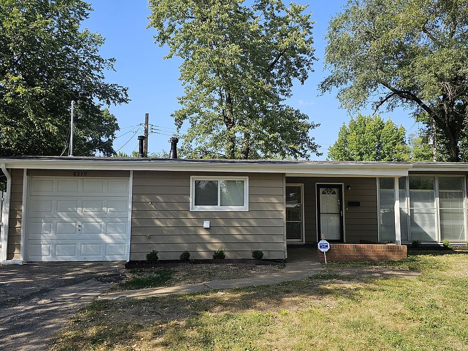 1st image of 8319 Woodhurst Dr