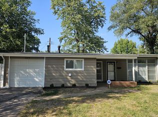 8319 Woodhurst Dr, Saint Louis, MO 63134