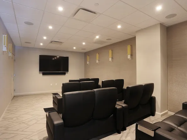 81 Fleet Place image 12 of 15