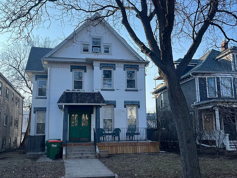2652 Bryant Ave S — Photo 9
