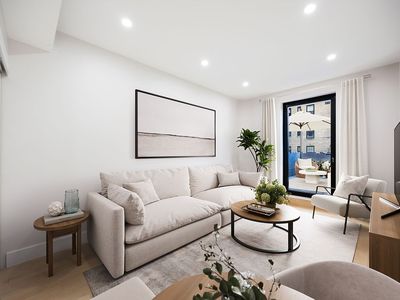 6 W 71st St APT 4B, New York, NY, 10023