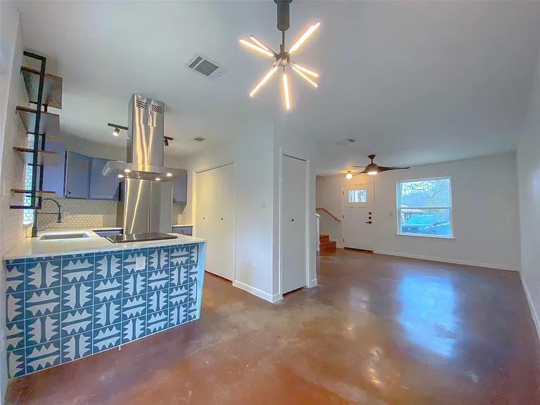 7208 Meador Ave #B — Photo 3