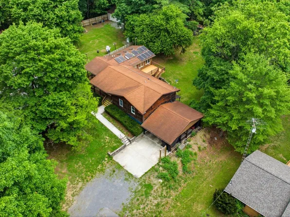 276 Wishbone Cir, Hedgesville, WV 25427