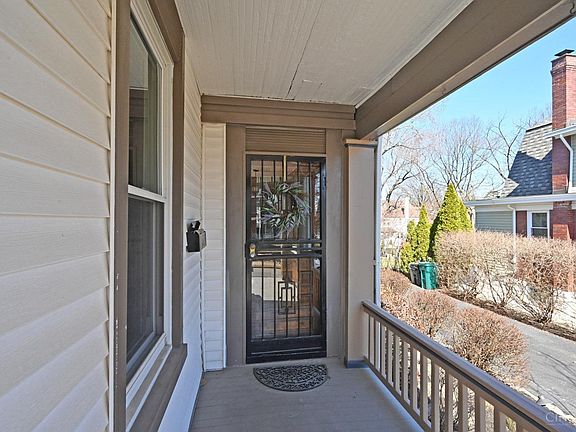 5th image of 3132 Gloss Ave