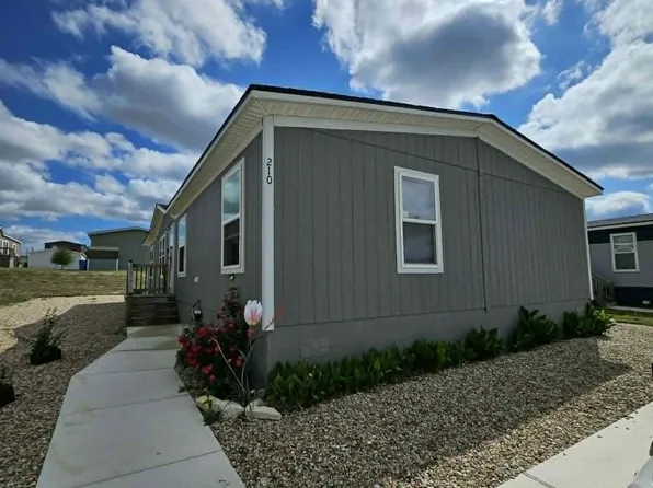 210 Pineland Ave #129, Kyle, TX 78640