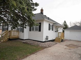 436 N Madison St, Chilton, WI 53014