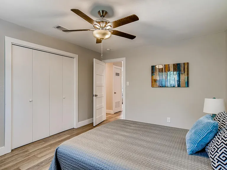 8513 Dryfield Dr #B — Photo 13