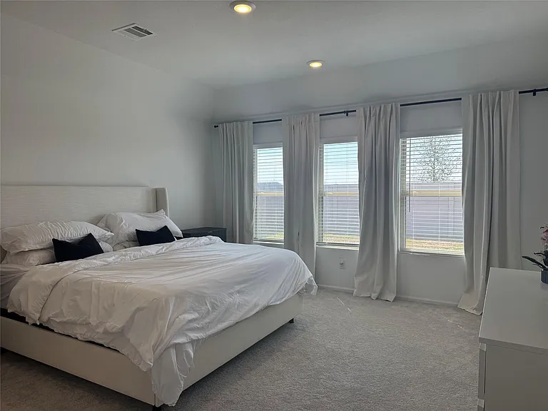 5724 Knox Landing Dr — Photo 9