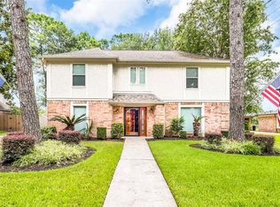 9214 New Forest Rd, Spring, TX 77379