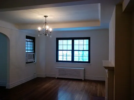 Rented by Classic Marketing- 530 Park1 | media 8