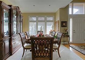 3rd image of 4908 W 138th St