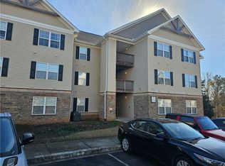 621 Lookover Dr, Anderson, SC 29621