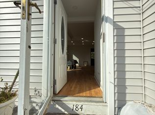 (Undisclosed Address), Medford, NY 11763