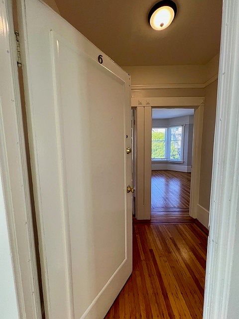 1st image of 585 Page St APT 6