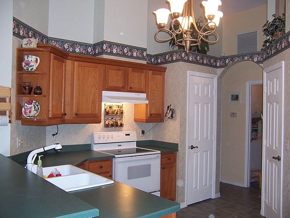 Solid oak cabinets, two pantries