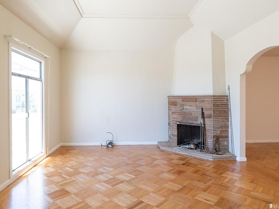 2810 35th Ave, San Francisco, CA 94116 | Zillow