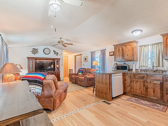 5th image of 12383 E 37th St