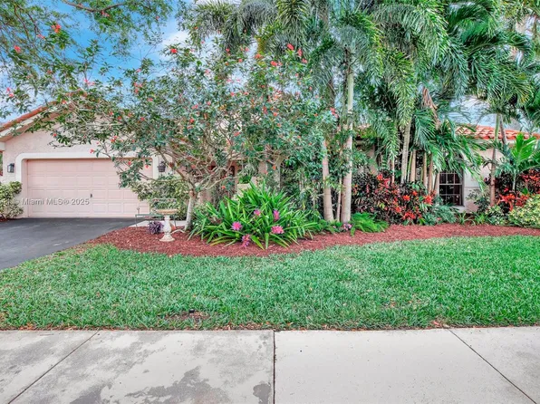 3272 Beechberry Cir, Davie, FL 33328