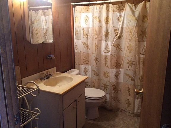 3rd image of 3115 Francis St APT 9
