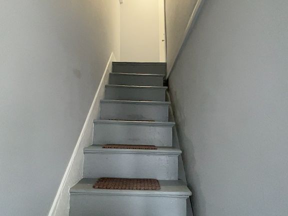 5th image of 171 Essex St #3