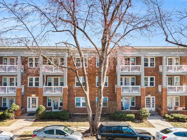 5047-5049 Wyandotte St #5049-3