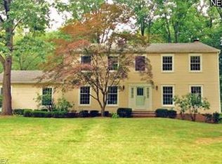 667 Inverness Rd, Akron, OH 44313