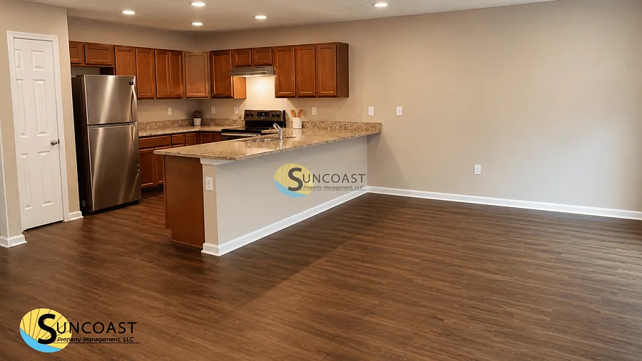 Spacious 3 Bed | 2 Bath Near NAS Jax — Photo 4