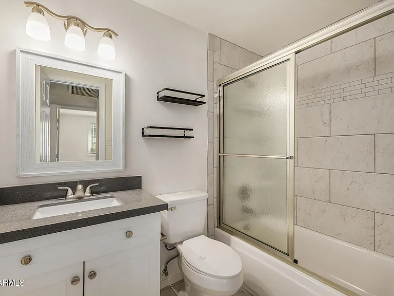 3234 E Friess Dr — Photo 22