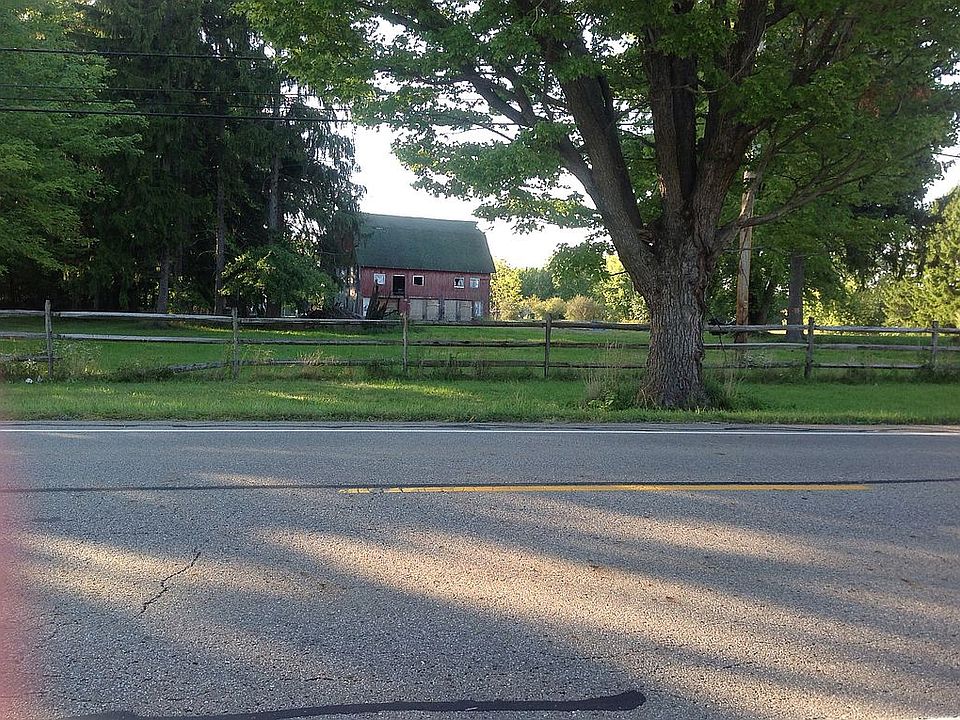 1st image of 4669 Warren Meadville