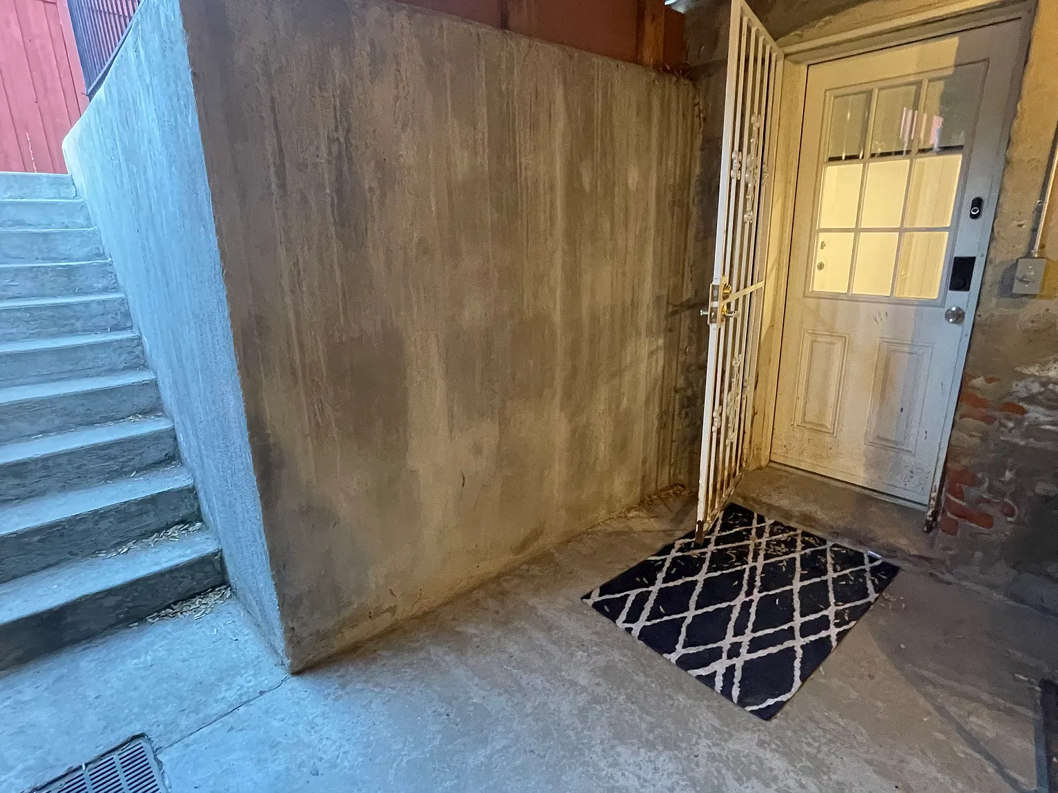 1 bed, 1050 sqft, $1,750 — Photo 3