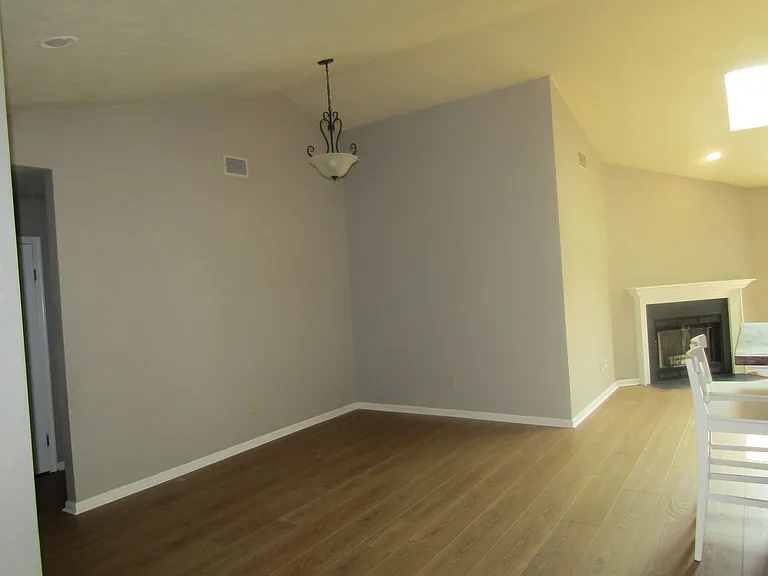 1884 Eunice Ct — Photo 18