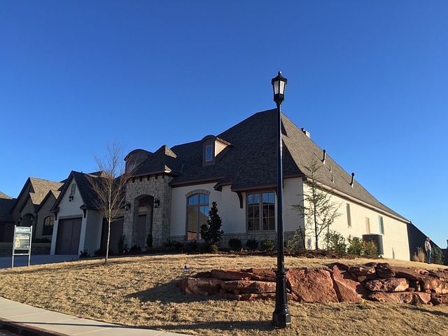 1st image of 2700 Bison Dr