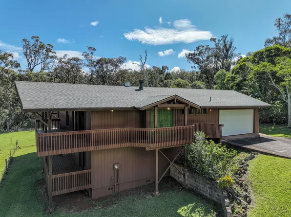 1015 Piiholo Rd, Makawao, HI 96768