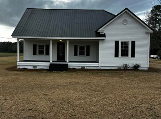 1948 Gores Trailer Rd, Whiteville, NC 28472