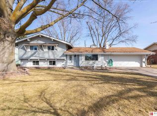 10322 Boyd St, Omaha, NE 68134