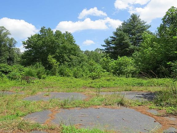 2nd image of 2637 Nc Hwy 268