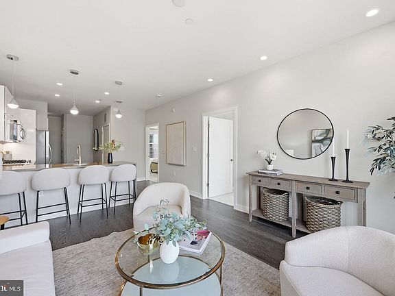 4th image of 1350 Maryland Ave NE #315