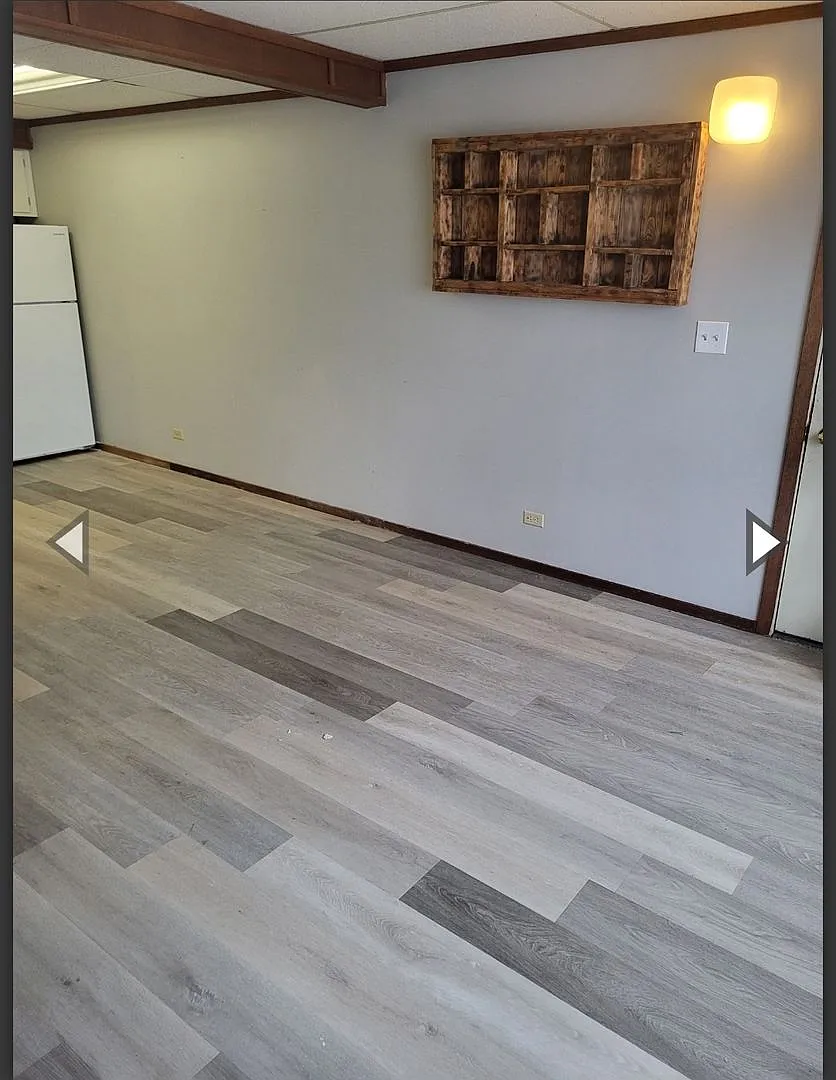 Ackley — Photo 2