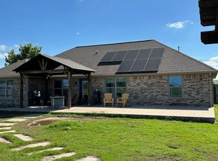 1900 Viney Grove Rd, Prairie Grove, AR 72753