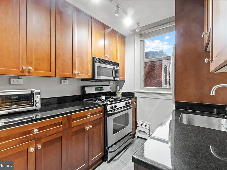 3500 13th St NW #208 — Photo 8