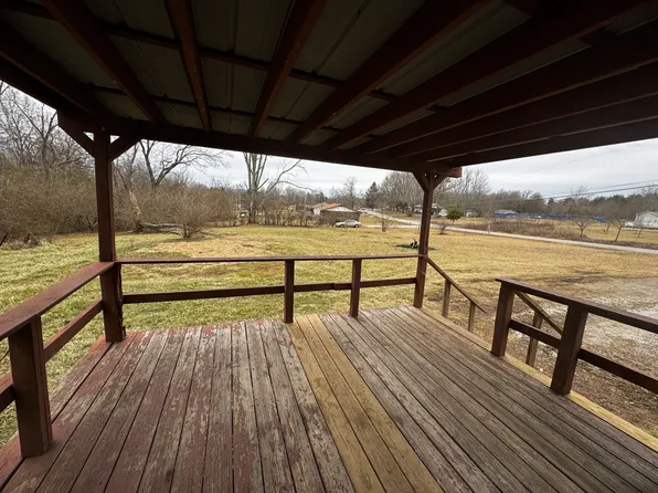 47 Cherry Branch Rd, Crossville, TN 38571