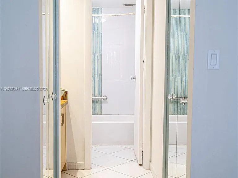 600 Three Islands Blvd #1416 — Photo 21