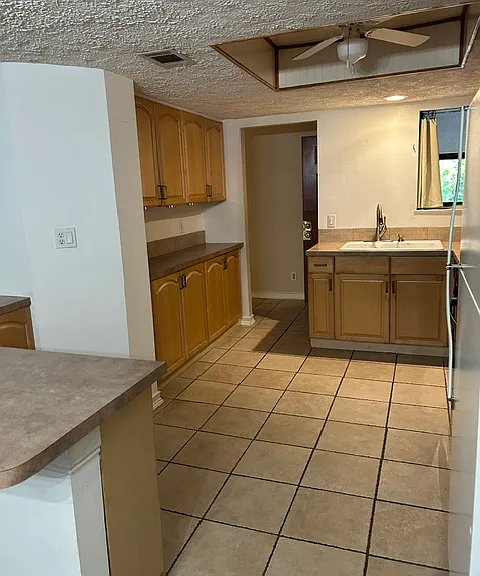 2196 Palmyra Dr SE — Photo 5