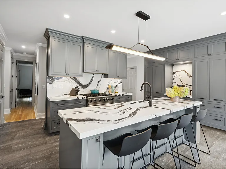 10 Eastview Ct — Photo 9