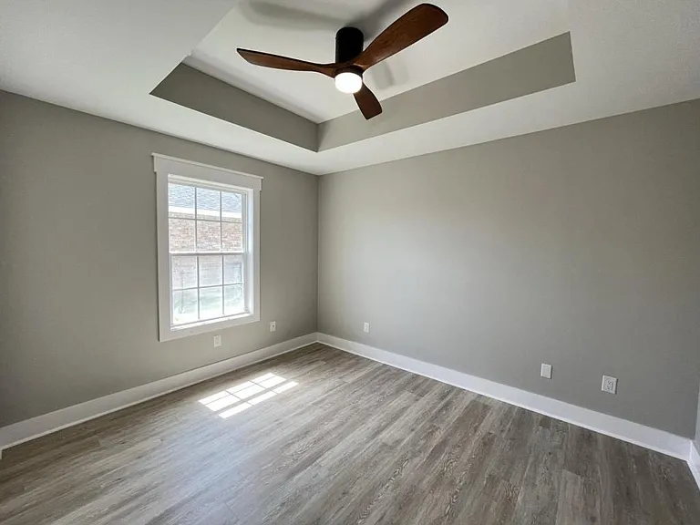 4840 McCall Ln — Photo 39